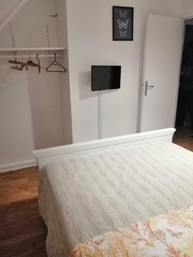 Chambres D'Hotes Chez Marilou Ольне-су-Буа Екстер'єр фото